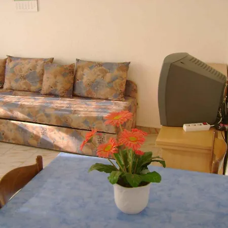 In - Istrien 47153 Apartment *