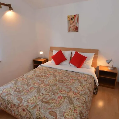 In - Istrien 47153 Apartment *